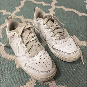 Nike Youth Sneakers Size 4Y